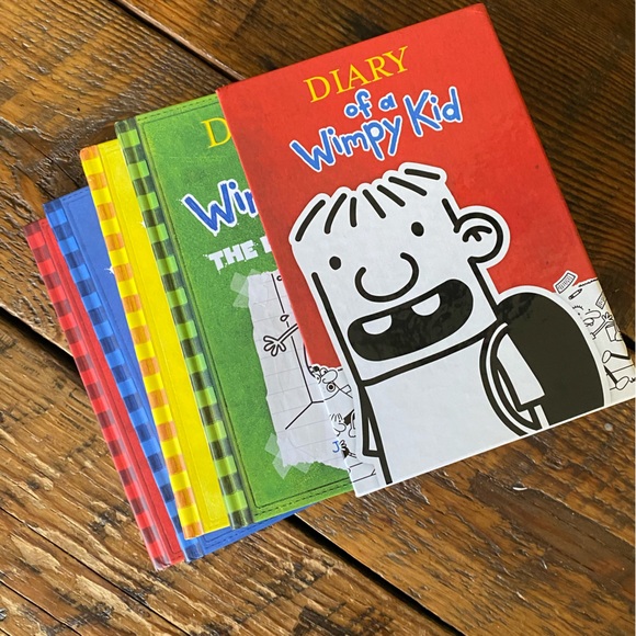 Diary of A Wimpy Kid, Box Set. Books 1-4. New. - Picture 2 of 4